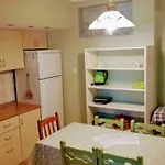 Holiday home Retro House Nea Peramos (Macedonia)